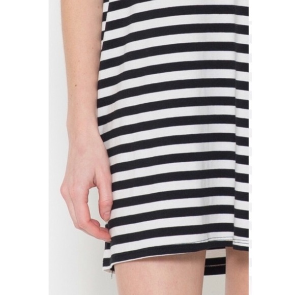 A MINI DRESS IN STRIPES - Picture 3 of 3